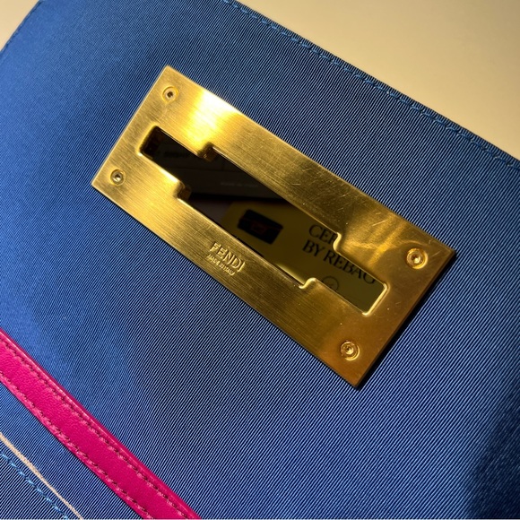 Fendi Fan Di Crossbody Bag - Picture 3 of 13